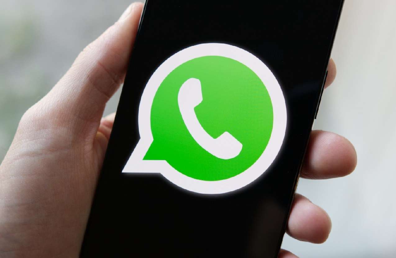 За допомогою фішингу у WhatsApp вороги полюють на дані про ЗСУ зображення