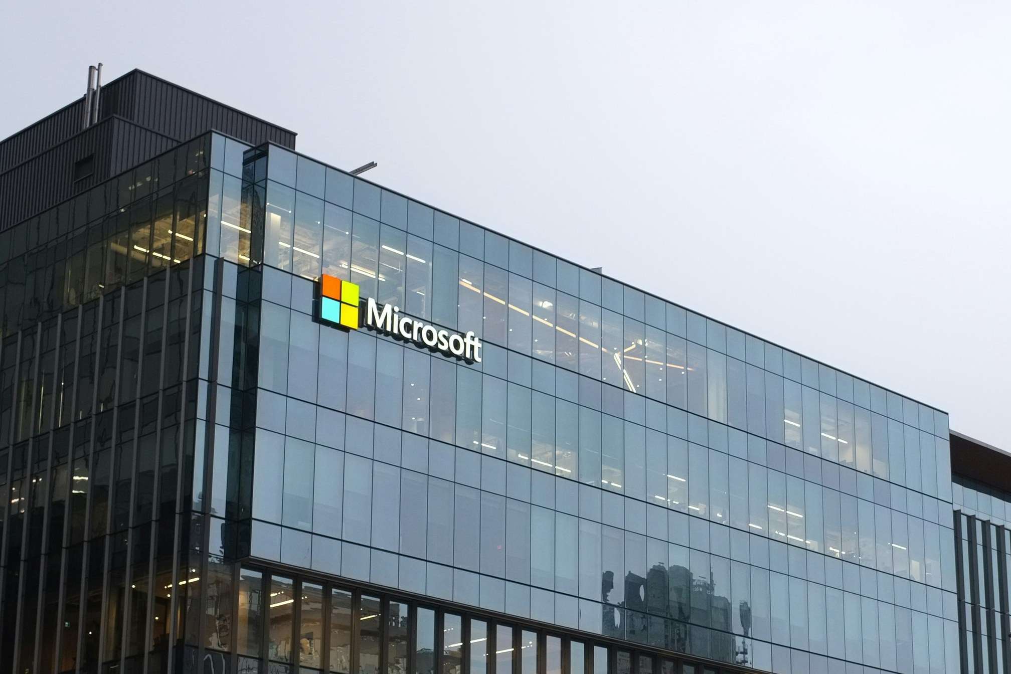 Російські хакери отримали вихідний код Microsoft зображення